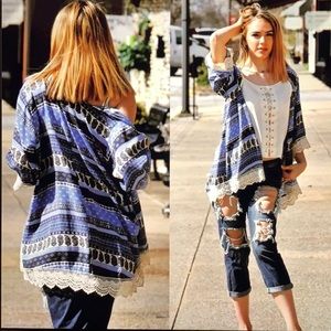 Navy and cream short sleeve Kimono
